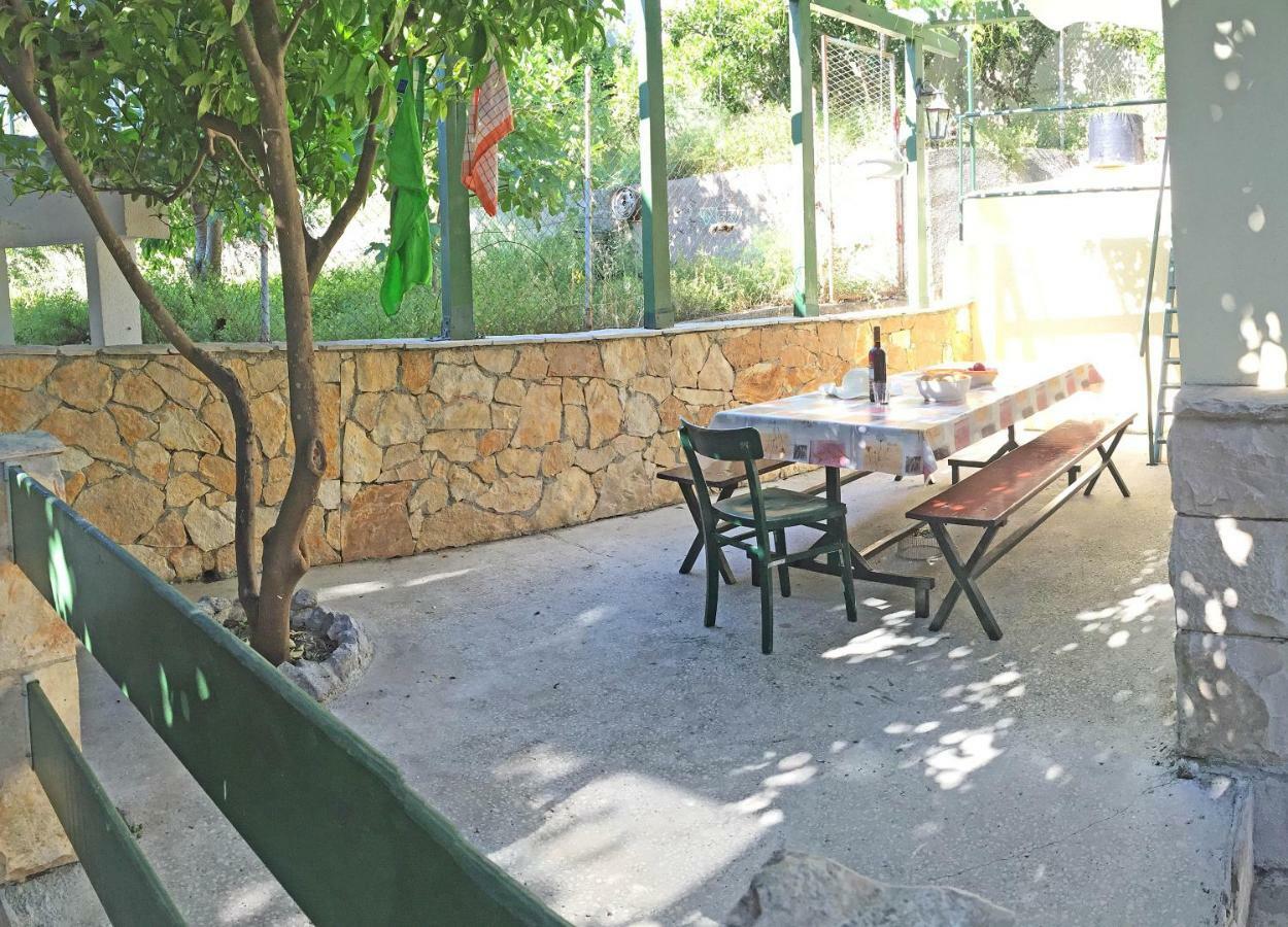 Apartmani Tomica Jesenice  Buitenkant foto